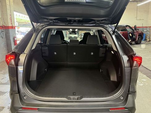 Used 2025 Toyota RAV4 LE AWD/4WD image 13
