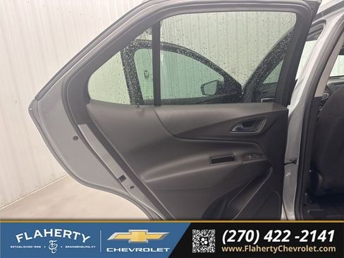 Used 2024 Chevrolet Equinox LT w/ LPO, Floor Liner Package FWD image 11