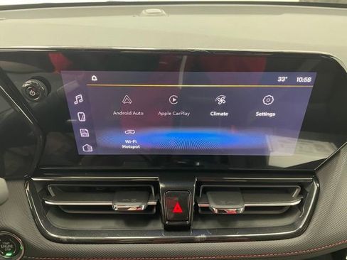 New 2026 Chevrolet TrailBlazer RS w/ Convenience Package AWD/4WD image 3