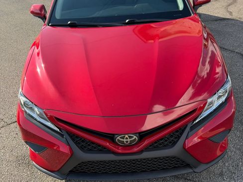 Used 2020 Toyota Camry SE w/ Convenience Package FWD image 21