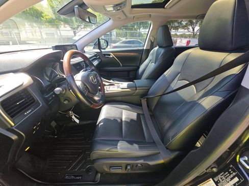 Used 2021 Lexus RX 350L FWD w/ Premium Package image 5