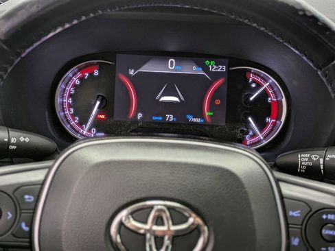 Used 2019 Toyota RAV4 Limited w/ Advanced Technology Package AWD/4WD image 39