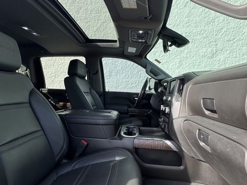 Used 2021 GMC Sierra 3500 Denali w/ Denali Ultimate Package image 20