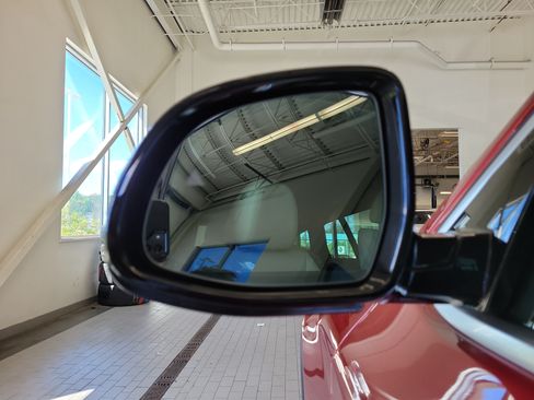 Used 2021 BMW X4 xDrive30i w/ Executive Package AWD/4WD image 10