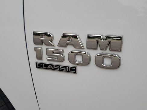 Used 2019 RAM 1500 ST w/ SXT Plus Group AWD/4WD image 7