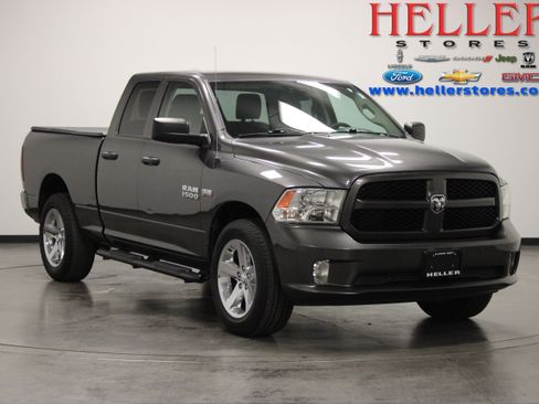 Used 2017 RAM 1500 Express AWD/4WD image 1