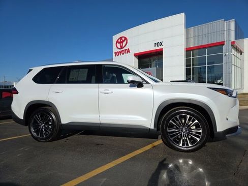 Used 2026 Toyota Grand Highlander AWD Hybrid image 1