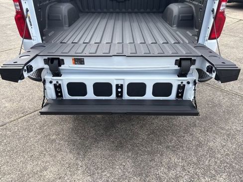 New 2026 Chevrolet Silverado 1500 LTZ w/ LTZ Premium Package image 11