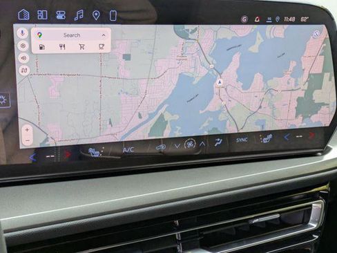 New 2026 Chevrolet Traverse LT w/ Driver Confidence Package FWD image 17