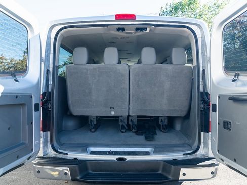 Used 2020 Nissan NV 3500 SV image 7
