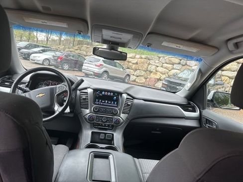 Used 2019 Chevrolet Tahoe LS AWD/4WD image 25