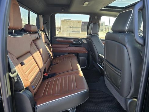 New 2026 GMC Sierra 3500 Denali Ultimate image 13