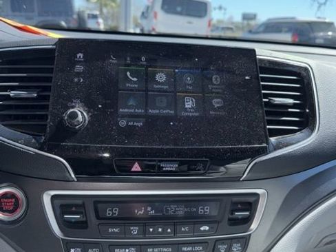 Used 2022 Honda Pilot Special Edition image 10