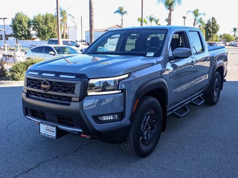 New 2026 Nissan Frontier Pro-X image 7