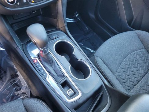 Used 2022 Chevrolet Equinox LT image 26