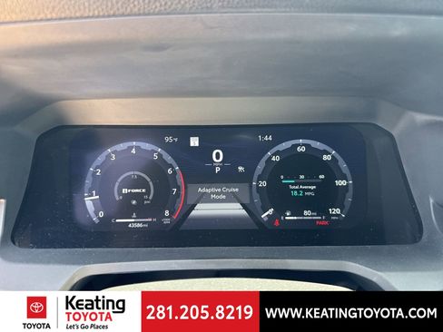 Used 2024 Toyota Tacoma TRD Sport AWD/4WD image 18
