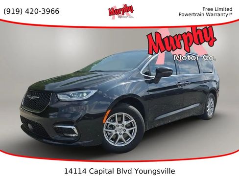 Used 2023 Chrysler Pacifica Touring-L FWD image 1