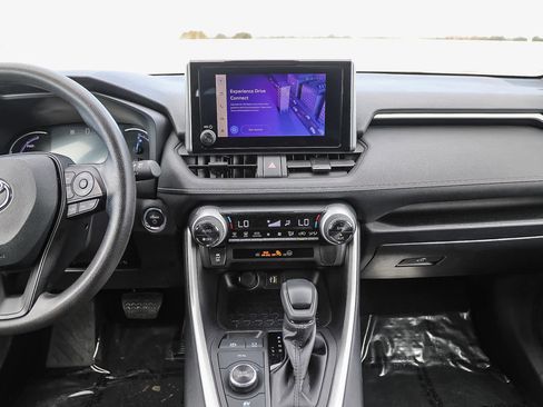 Certified 2025 Toyota RAV4 XLE image 12