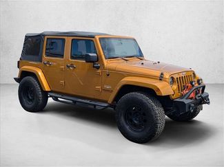 Used 2014 Jeep Wrangler Unlimited Sahara w/ Connectivity Group AWD/4WD video 3