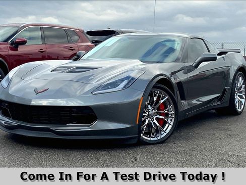 Used 2016 Chevrolet Corvette Z06 w/ 3LZ Preferred Equipment Group image 13
