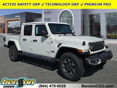 New 2025 Jeep Gladiator Sport w/ Premium Package