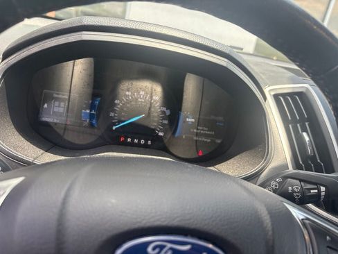 Certified 2023 Ford Edge SEL AWD/4WD image 9