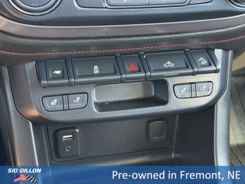 Used 2018 GMC Canyon All Terrain w/ Trailering Package AWD/4WD image 11