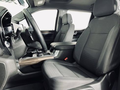 Used 2023 Chevrolet Silverado 1500 RST image 9