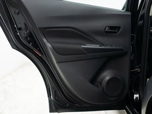 Used 2021 Nissan Kicks S image 25