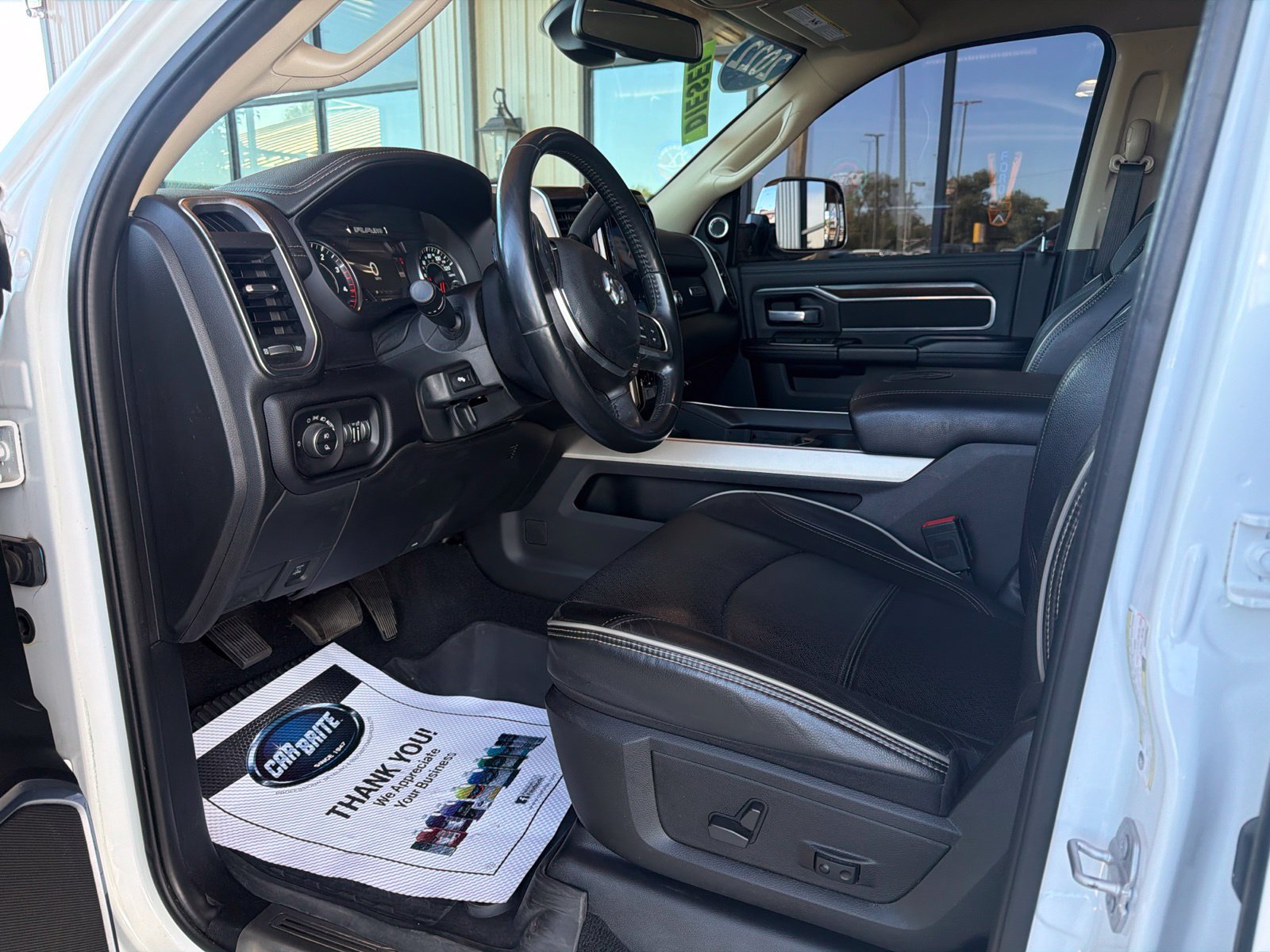 Used 2022 RAM 2500 Laramie AWD/4WD image 10