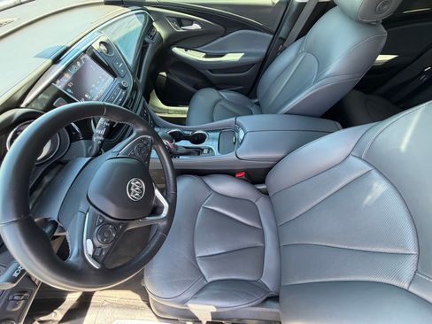 Used 2019 Buick Envision Essence w/ LPO, Active Package FWD image 14