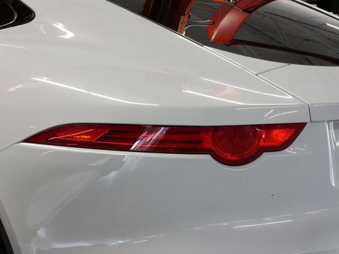 Used 2017 Jaguar F-TYPE Coupe RWD image 7