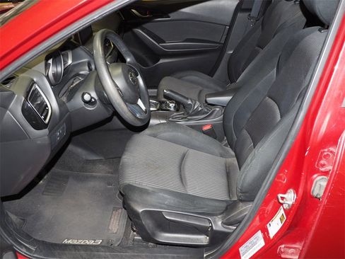 Used 2016 MAZDA MAZDA3 i Sport w/ Preferred Equipment Package image 6