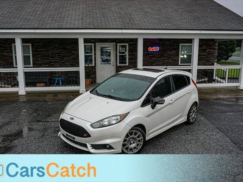 Used 2019 Ford Fiesta ST FWD image 2