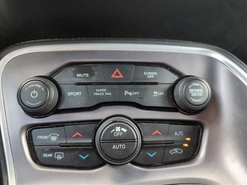 Used 2022 Dodge Challenger GT w/ Plus Package image 13