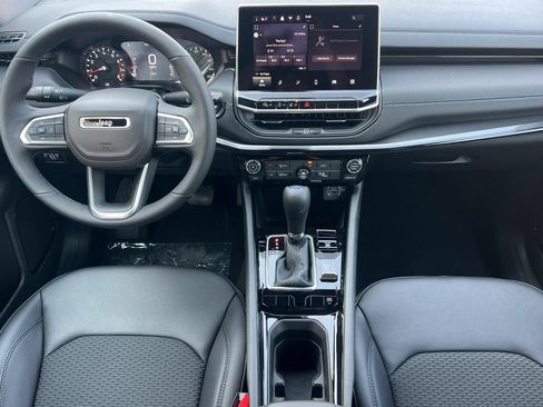 New 2026 Jeep Compass Latitude AWD/4WD image 12