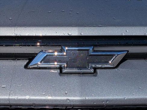 New 2026 Chevrolet Equinox EV RS image 17