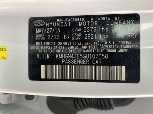 Used 2016 Hyundai Genesis 3.8 w/ Option Group 02 image 36