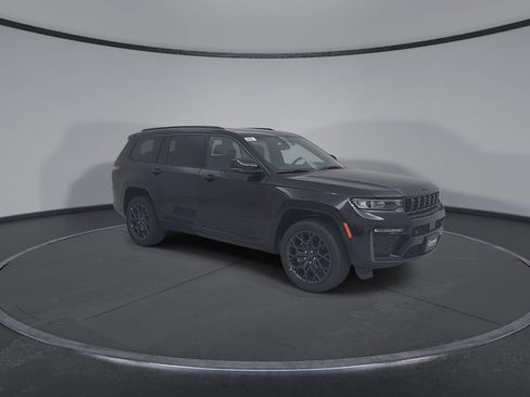 New 2026 Jeep Grand Cherokee L Summit w/ Obsidian Package AWD/4WD image 3