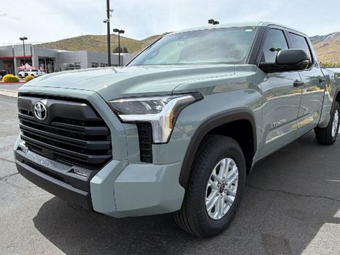 New 2026 Toyota Tundra SR5 AWD/4WD image 7
