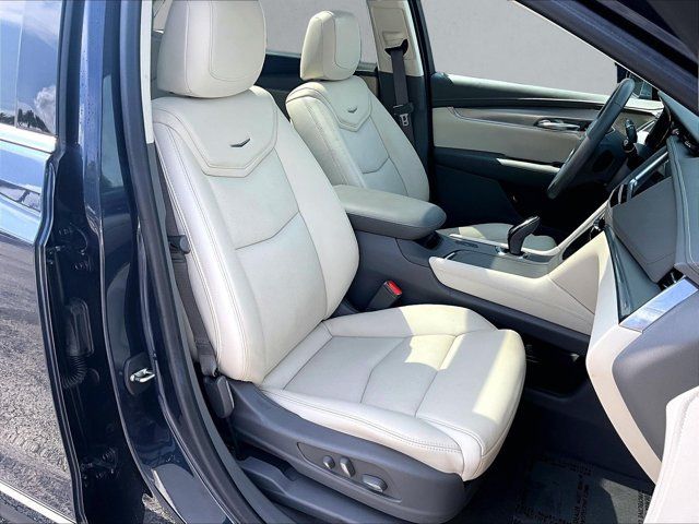 Used 2019 Cadillac XT5 Luxury FWD image 9