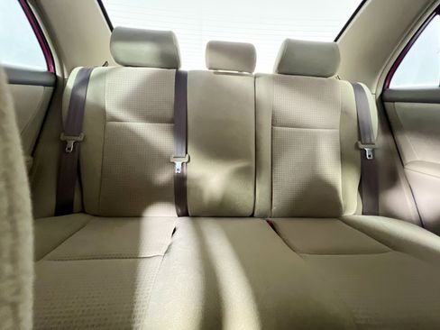 Used 2006 Toyota Corolla CE FWD image 31