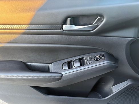 Certified 2024 Nissan Altima 2.5 SV image 29