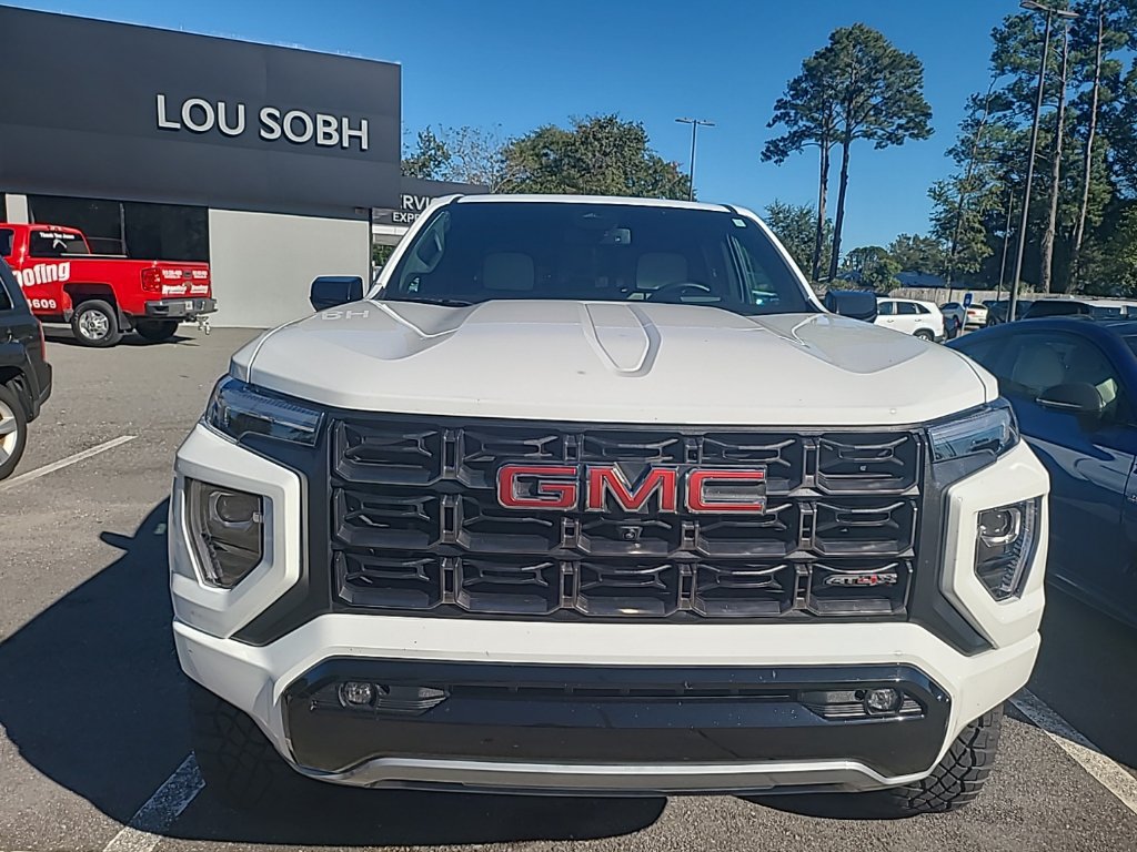 Used 2024 GMC Canyon AT4X AWD/4WD image 2