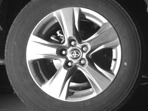 Used 2025 Toyota RAV4 XLE w/ Convenience Package image 15