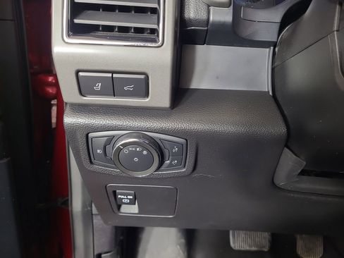 Used 2020 Ford Expedition XLT w/ Equipment Group 202A image 15