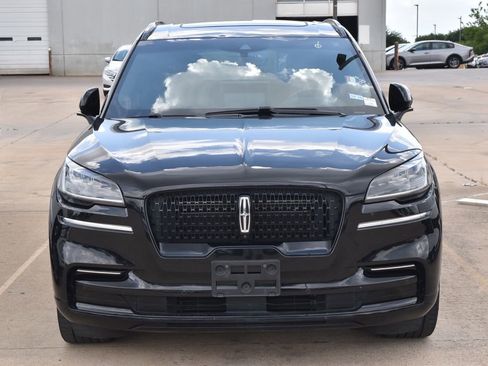 Used 2023 Lincoln Aviator Reserve w/ Jet Package RWD image 3