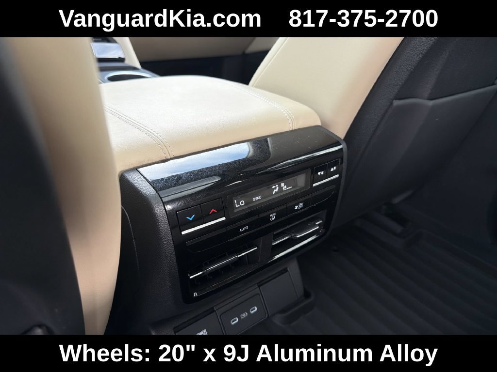 Used 2025 Acura MDX w/ Technology Package FWD image 25