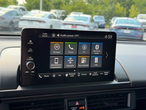 Used 2023 Honda Pilot TrailSport image 24