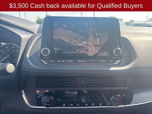 New 2026 Nissan Rogue SV FWD image 18